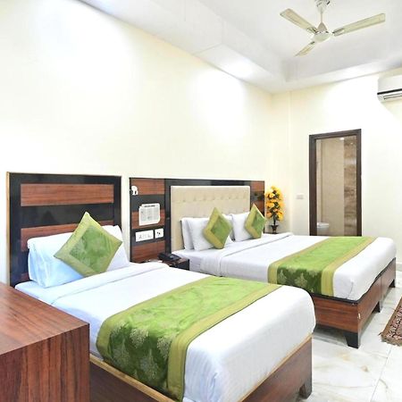 Hotel Emporio View - New Delhi Railway Station - Paharganj المظهر الخارجي الصورة
