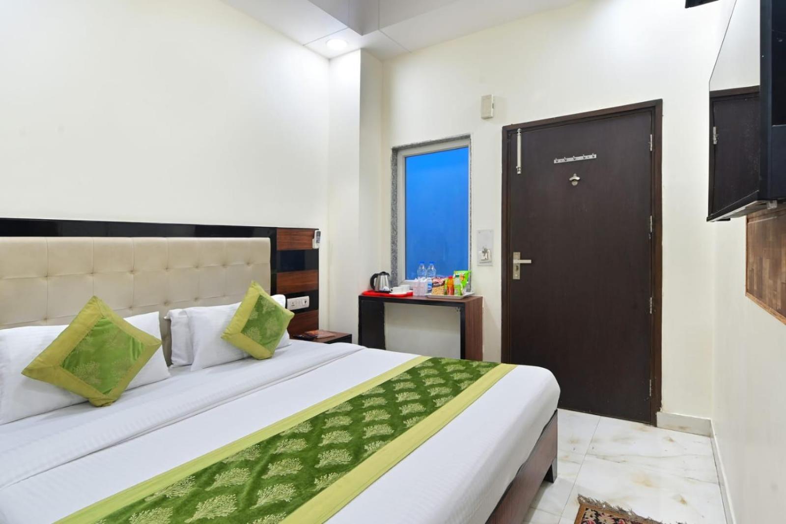 Hotel Emporio View - New Delhi Railway Station - Paharganj المظهر الخارجي الصورة