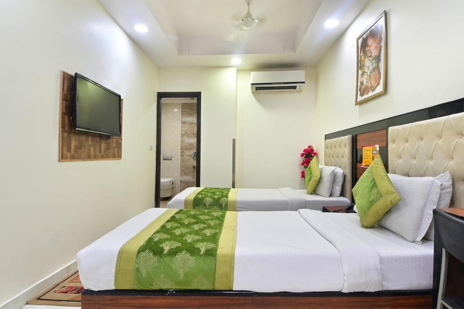 Hotel Emporio View - New Delhi Railway Station - Paharganj المظهر الخارجي الصورة