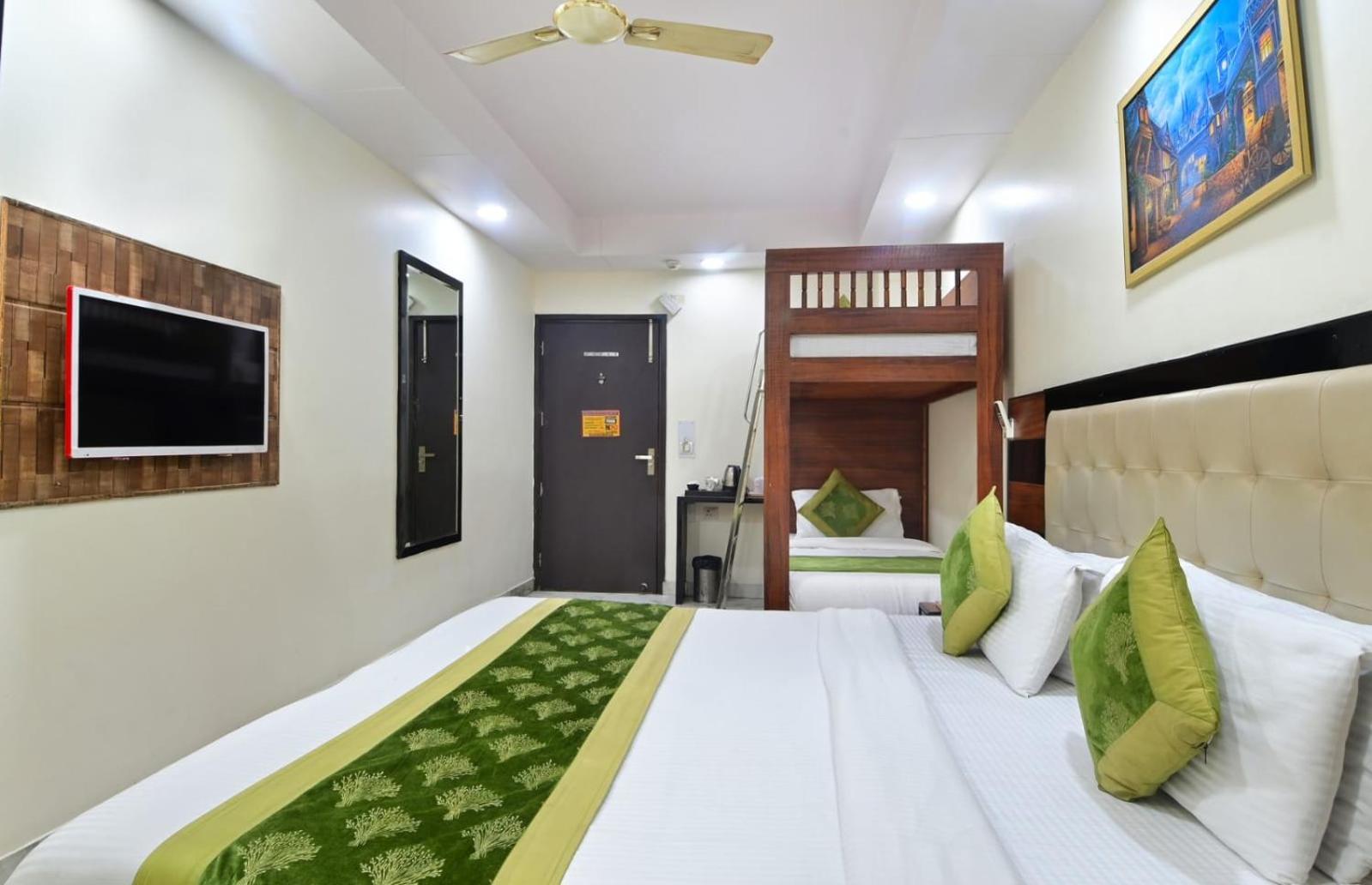 Hotel Emporio View - New Delhi Railway Station - Paharganj المظهر الخارجي الصورة